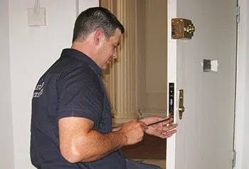 Parker Locksmith Store Fort Myers, FL 239-842-8396 - expert-locksmith